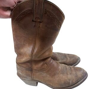 Western Cowboy Boots Mens Size 8.5 D Brown Leather Pull On Round Toe Vibram Sole